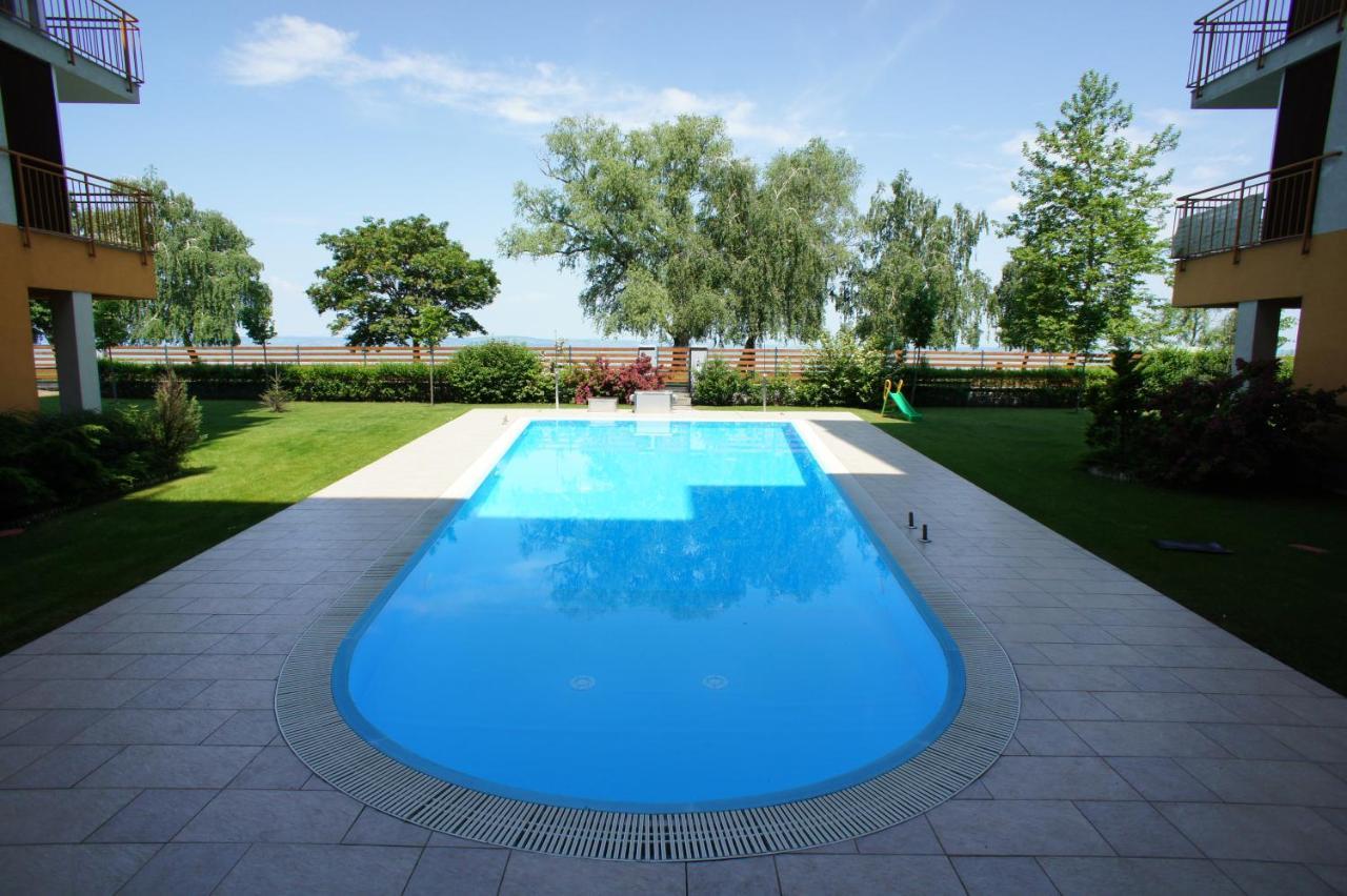 Viktoria Beach Apartman Gold 2. Siofok Exterior photo